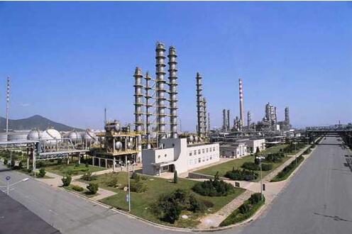 大連西太平洋石油化工有限公司（簡稱WEPEC）6×104Nm3/h制氫裝置、150×104t/a加氫裂化裝置、200×104t/a柴油加氫精制裝置前期項(xiàng)目管理服